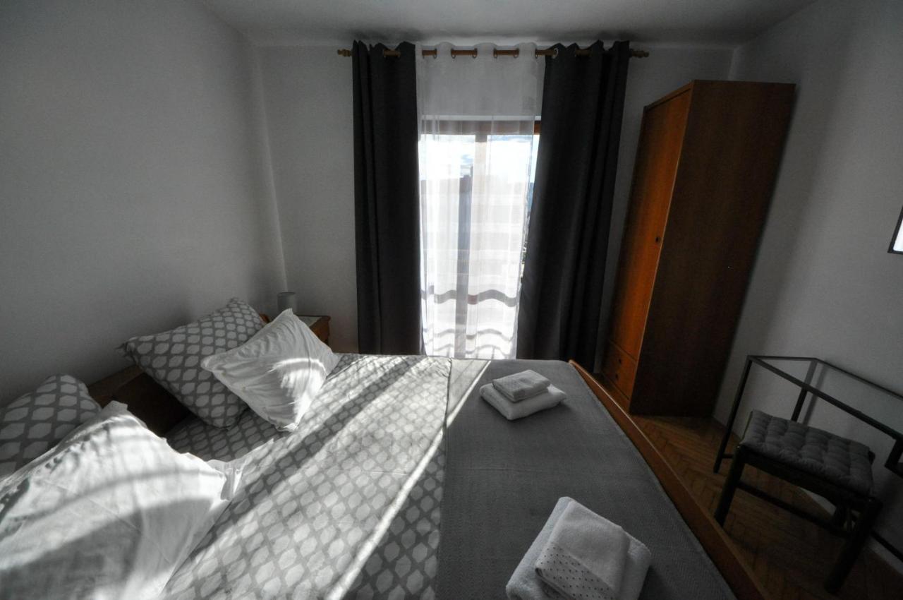 Apartman Anita Buzet Eksteriør bilde